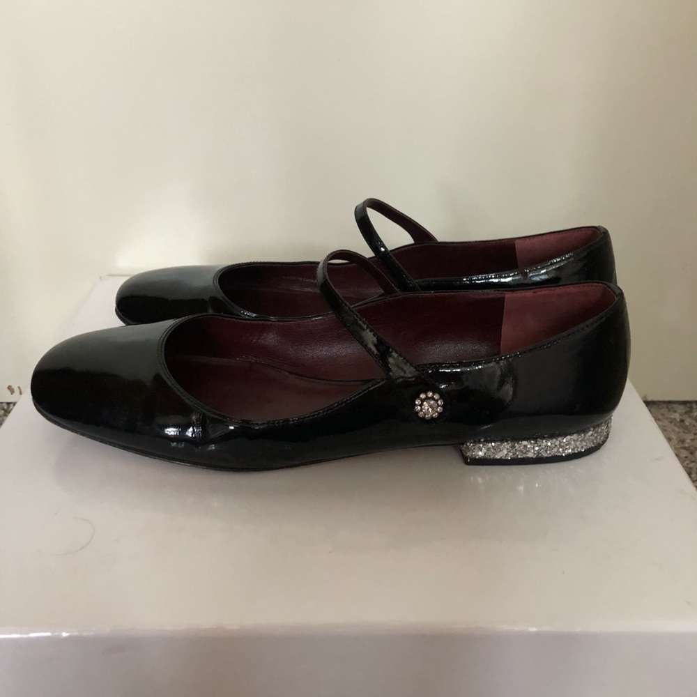 Marc Jacobs flats